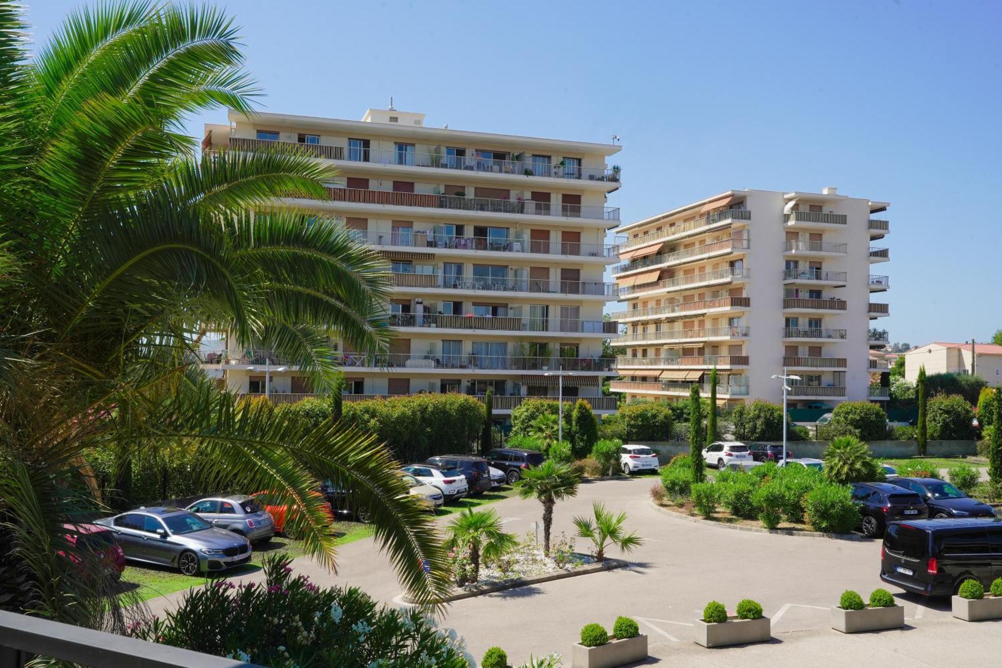 Thalazur Antibes - Hotel & Spa Экстерьер фото